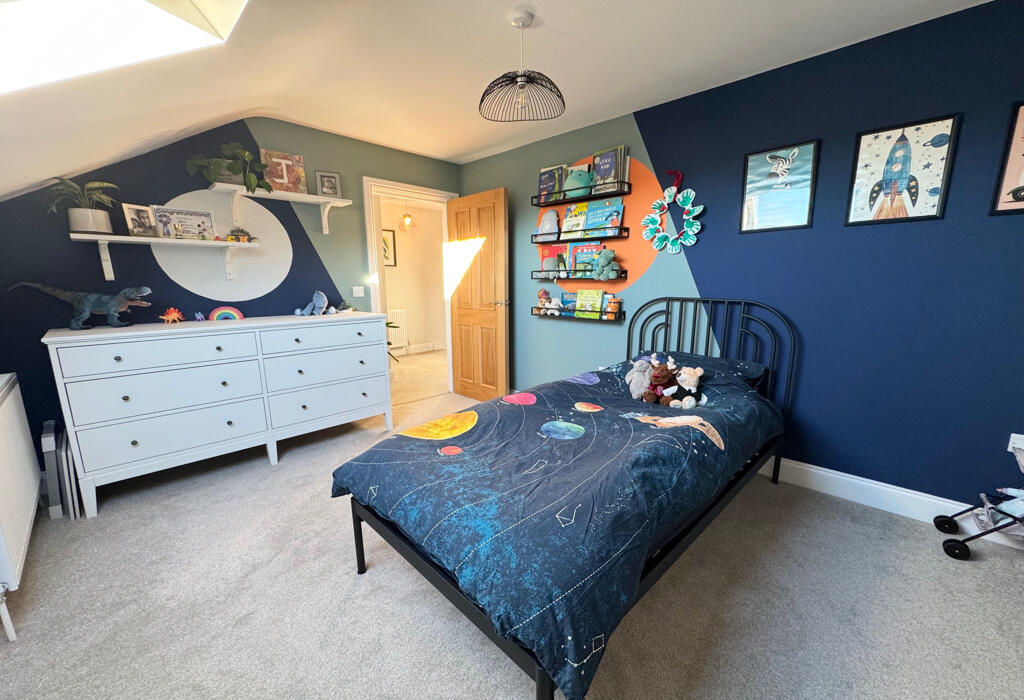 Additional property image - Bankfield Road, Nab Wood, Shipley, West Yorkshire
