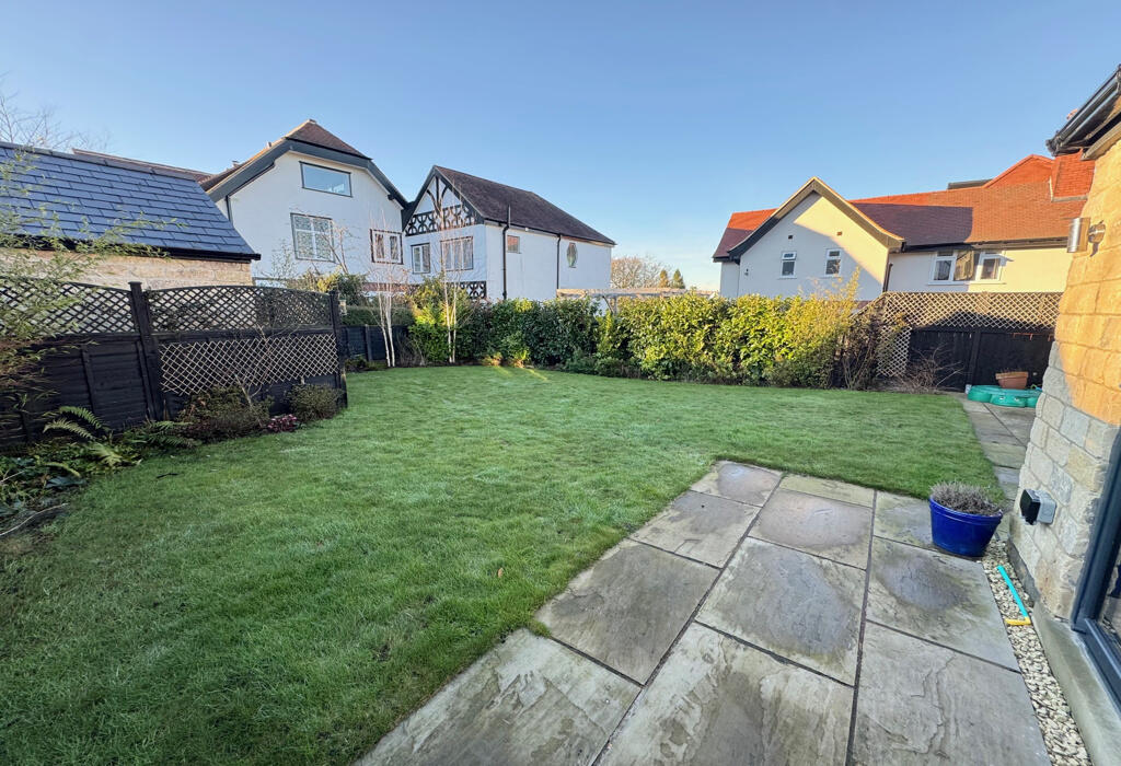 Additional property image - Bankfield Road, Nab Wood, Shipley, West Yorkshire