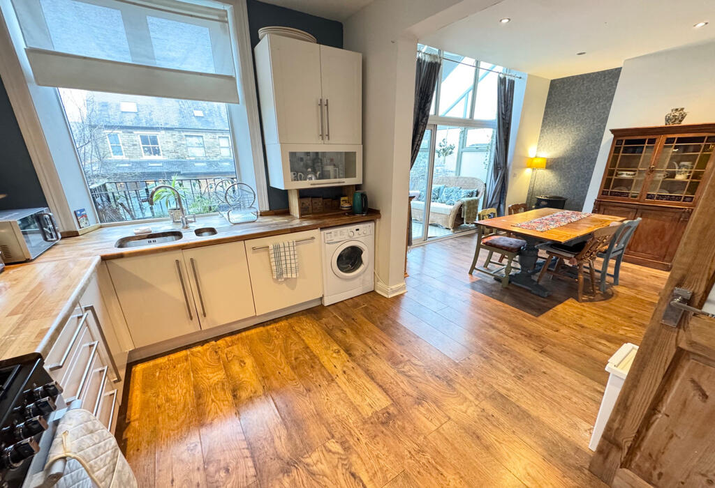 Additional property image - Dallam Road, Shipley, West Yorkshire