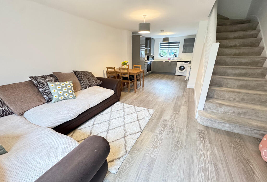 Additional property image - Beck View Way, Shipley, West Yorkshire