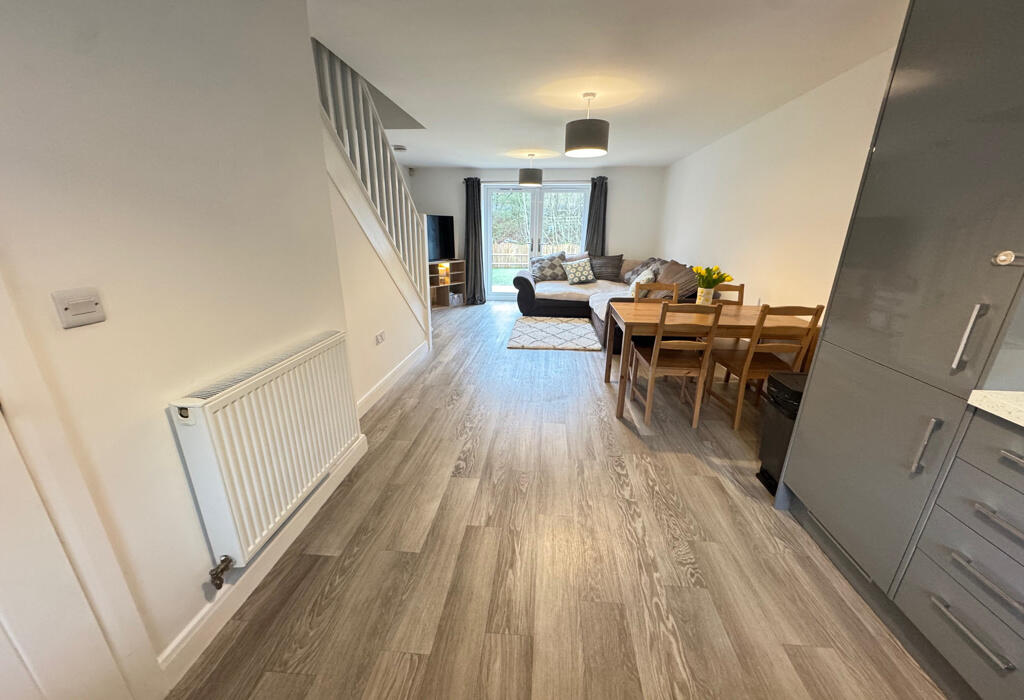 Additional property image - Beck View Way, Shipley, West Yorkshire