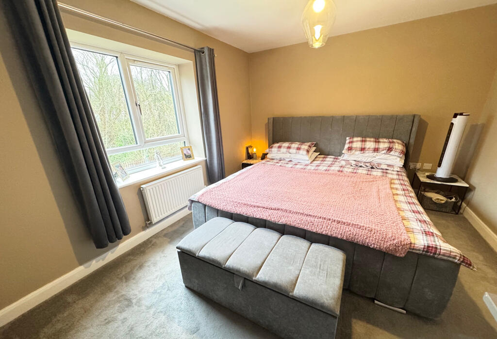 Additional property image - Beck View Way, Shipley, West Yorkshire