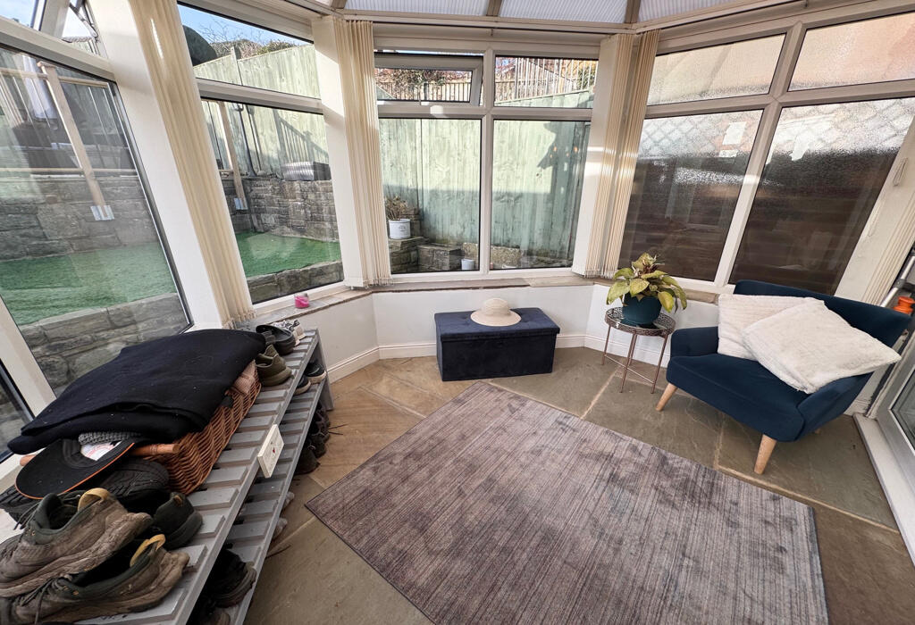 Additional property image - Kirkfields, Baildon, Shipley, West Yorkshire
