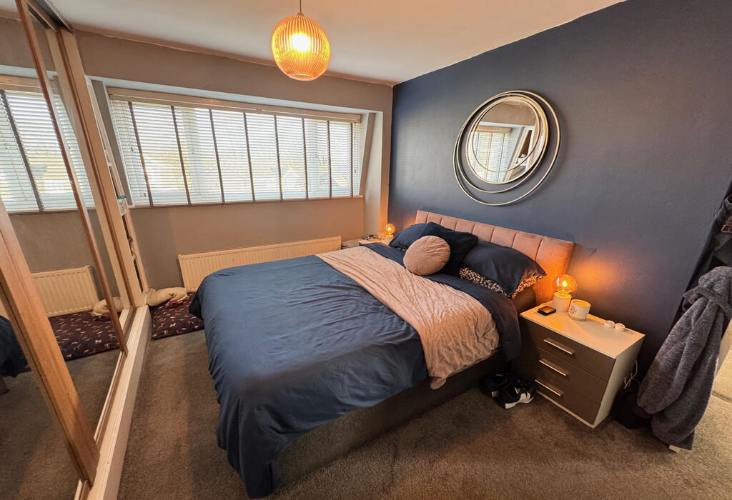 Additional property image - Kirkfields, Baildon, Shipley, West Yorkshire