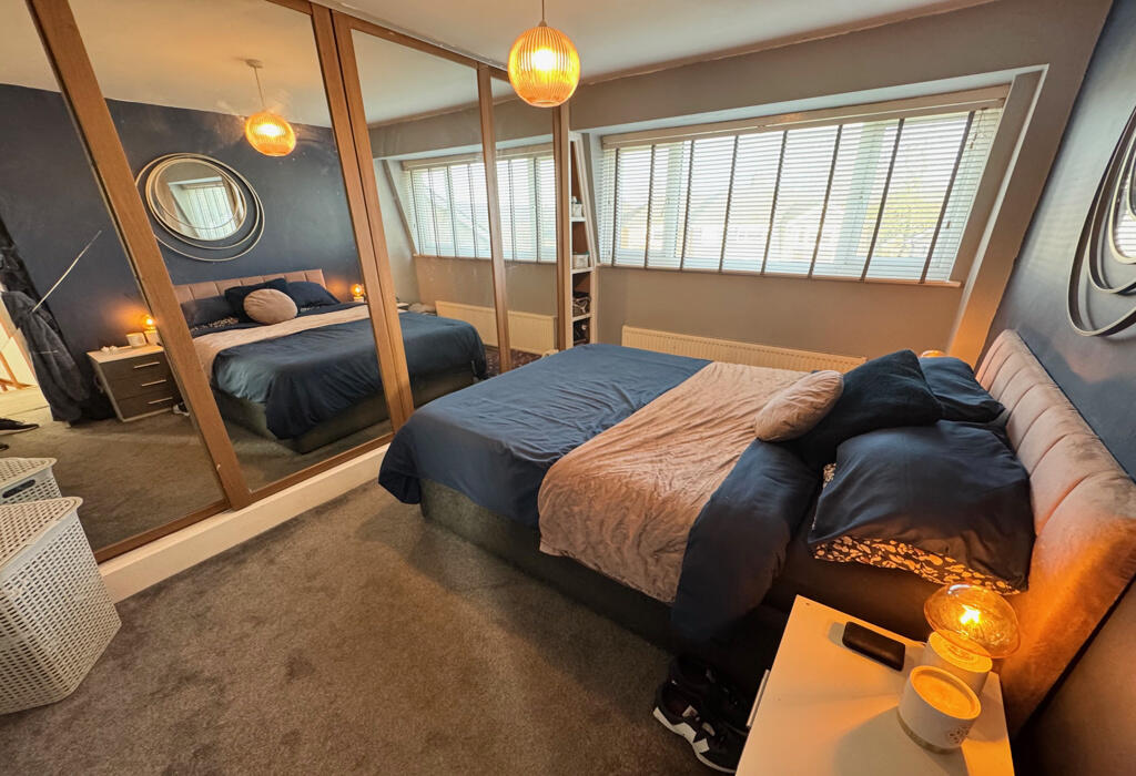 Additional property image - Kirkfields, Baildon, Shipley, West Yorkshire