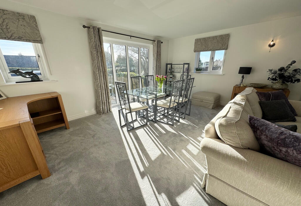 Additional property image - Mandalay, Gilstead Lane, Bingley, West Yorkshire