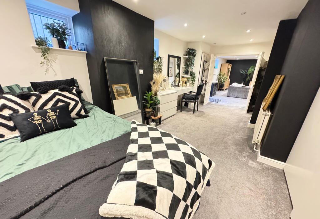 Additional property image - Mandalay, Gilstead Lane, Bingley, West Yorkshire
