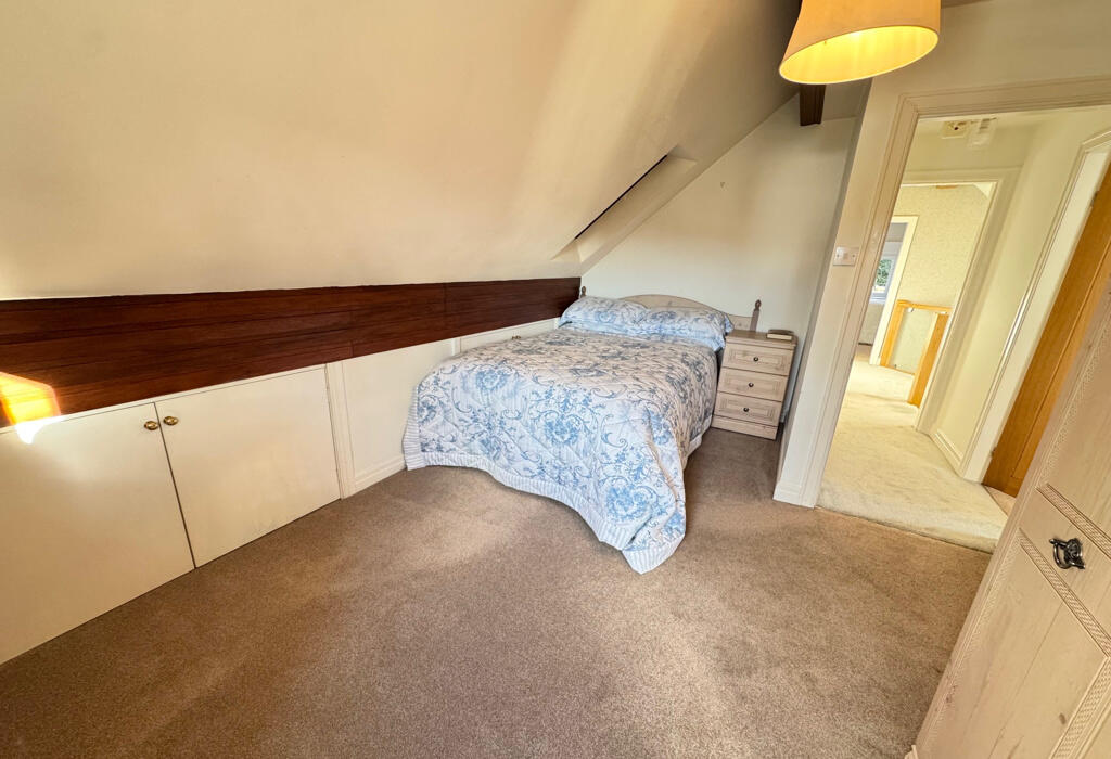 Additional property image - Mandalay, Gilstead Lane, Bingley, West Yorkshire