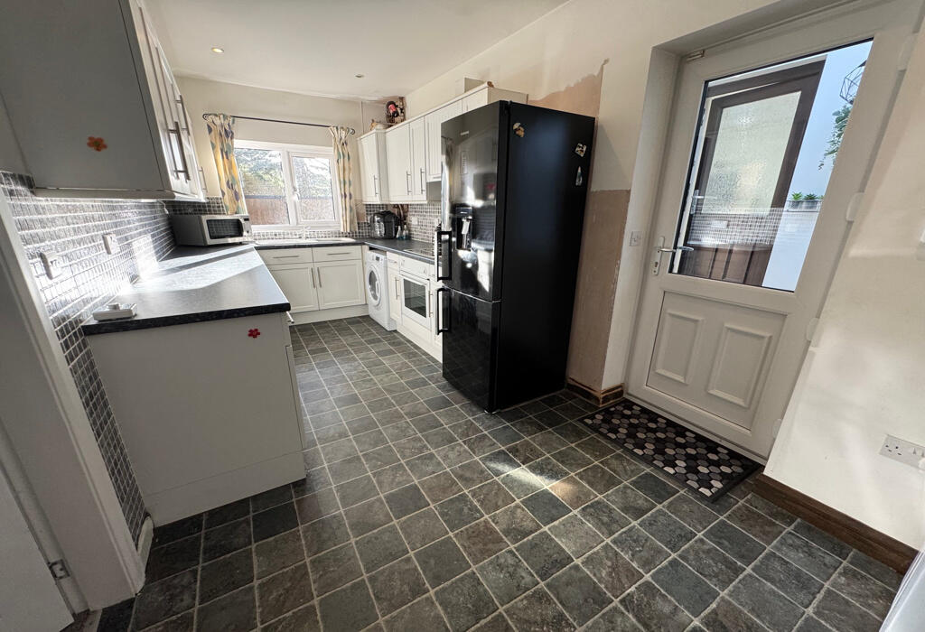 Additional property image - Mandalay, Gilstead Lane, Bingley, West Yorkshire