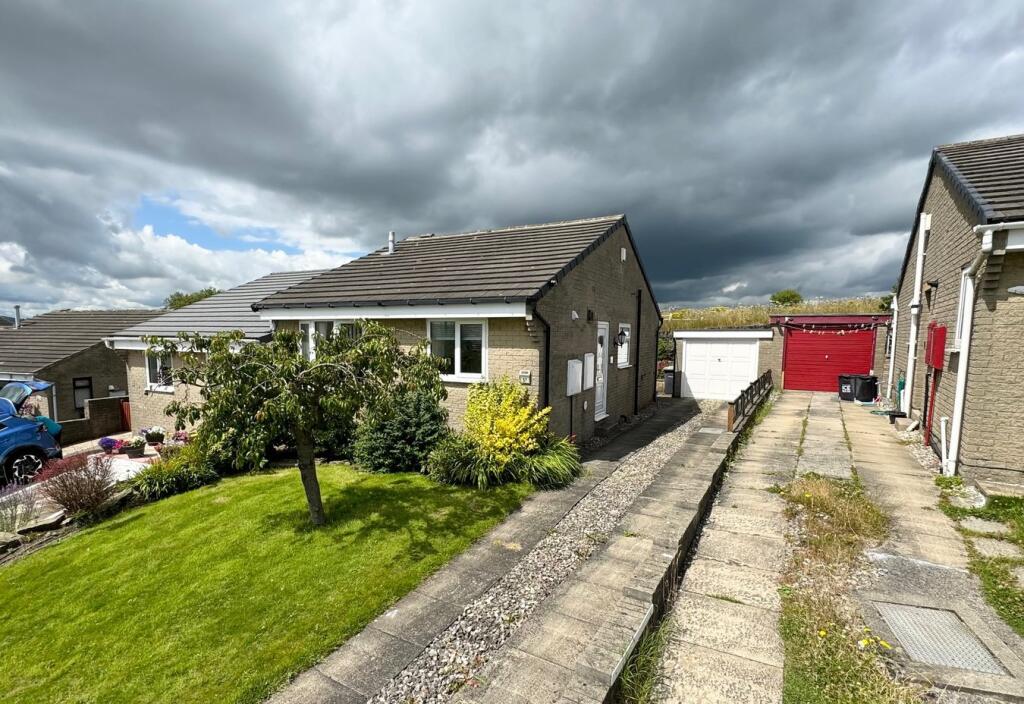 Main image of property: Lichfield Mount, Bradford, BD2