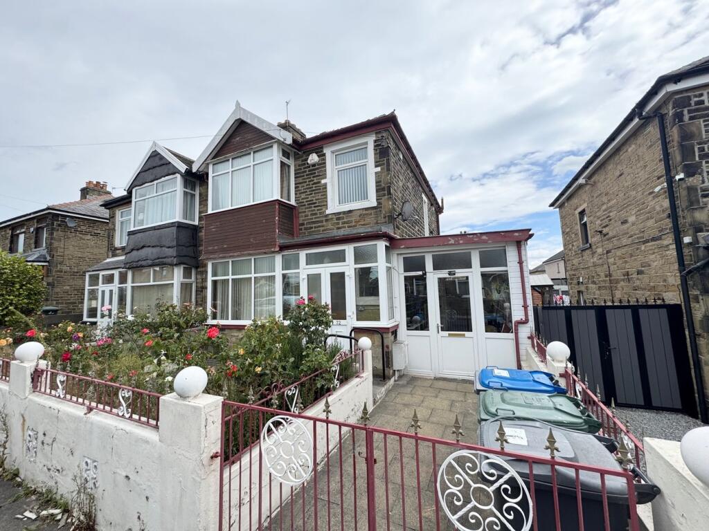 Main image of property: Wrose Mount, Wrose, Shipley, BD18