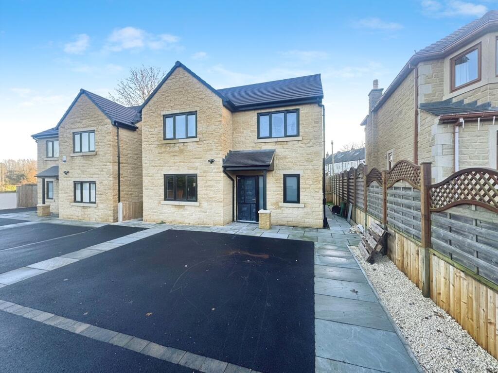 Main image of property: Bradford Road, Cottingley, Bingley, Bradford , BD16