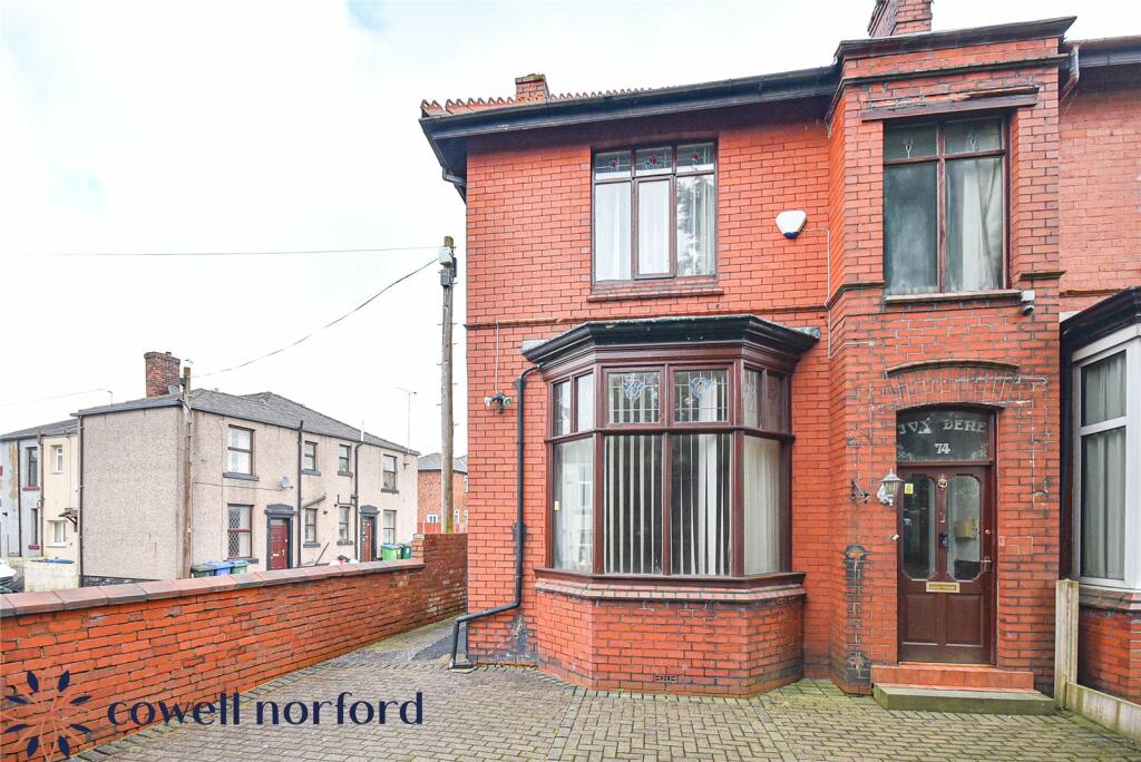 4 bedroom semidetached house for sale in Rooley Moor Road, Rochdale