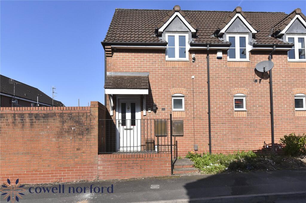 Main image of property: Mona Road, Chadderton, Oldham, OL9