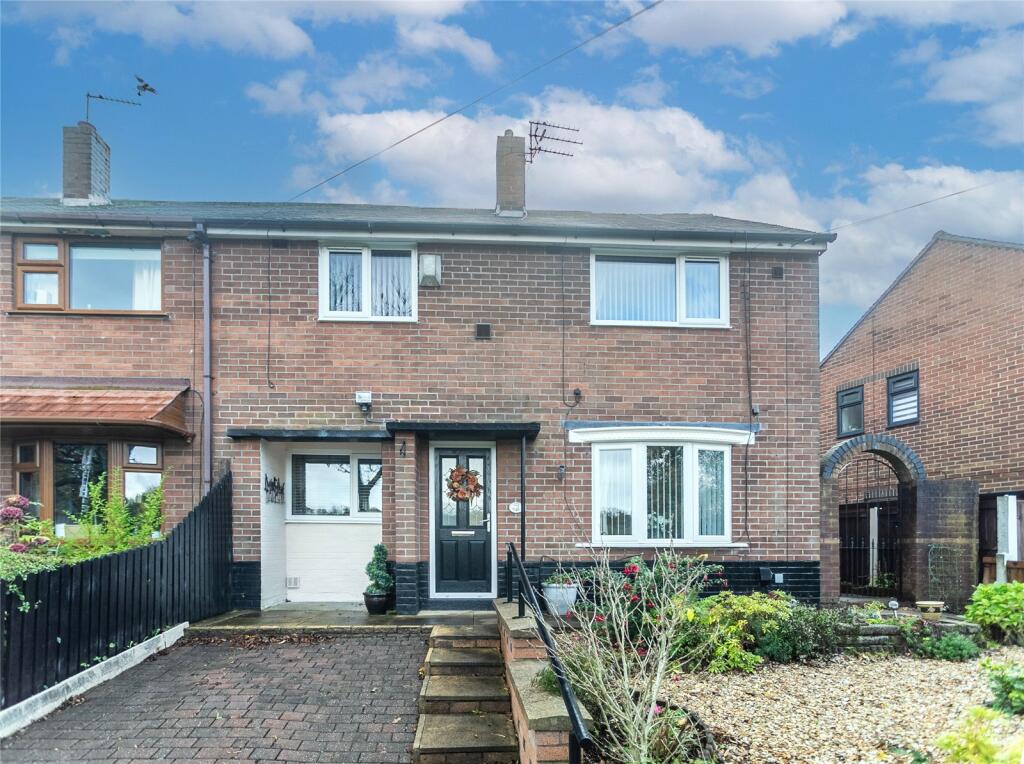 Main image of property: Wildmoor Avenue, Oldham, Greater Manchester, OL4