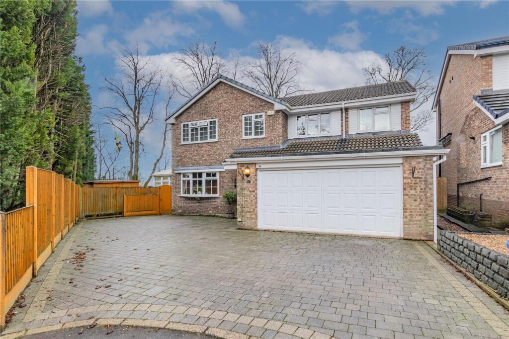 Main image of property: The Harridge, Shawclough, Rochdale, OL12