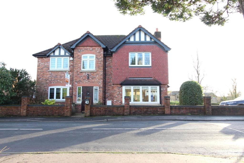 4 bedroom detached house for sale in Clay Lane, Bamford, Rochdale, Greater Manchester, OL11