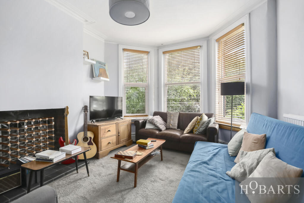 Main image of property: Crescent Road, Alexandra park, N22 7RZ