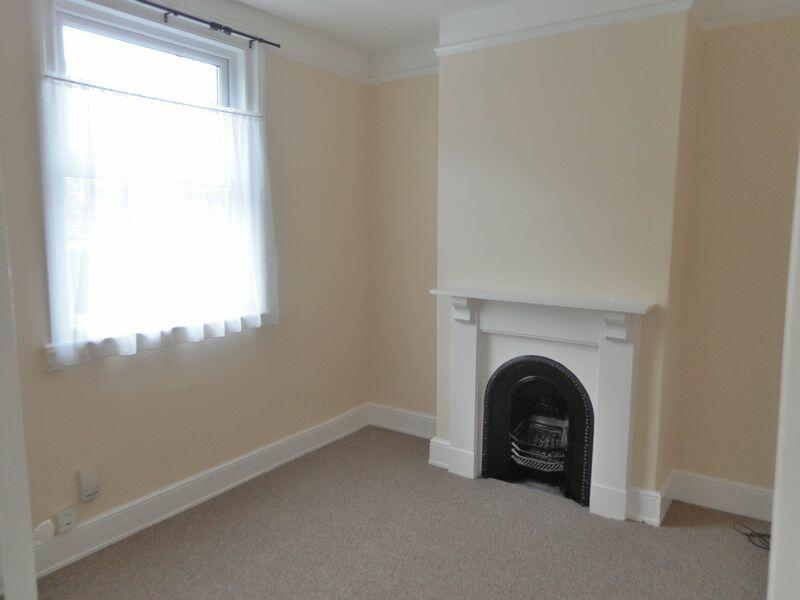 2 bedroom terraced house for rent in Franklin Street, Exeter, EX2