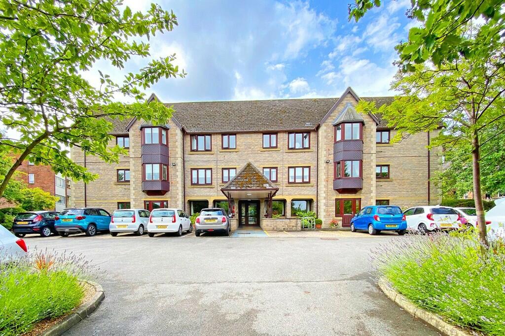 2 bedroom apartment for sale in Glebe House, Glebe Road, Harrogate, HG2