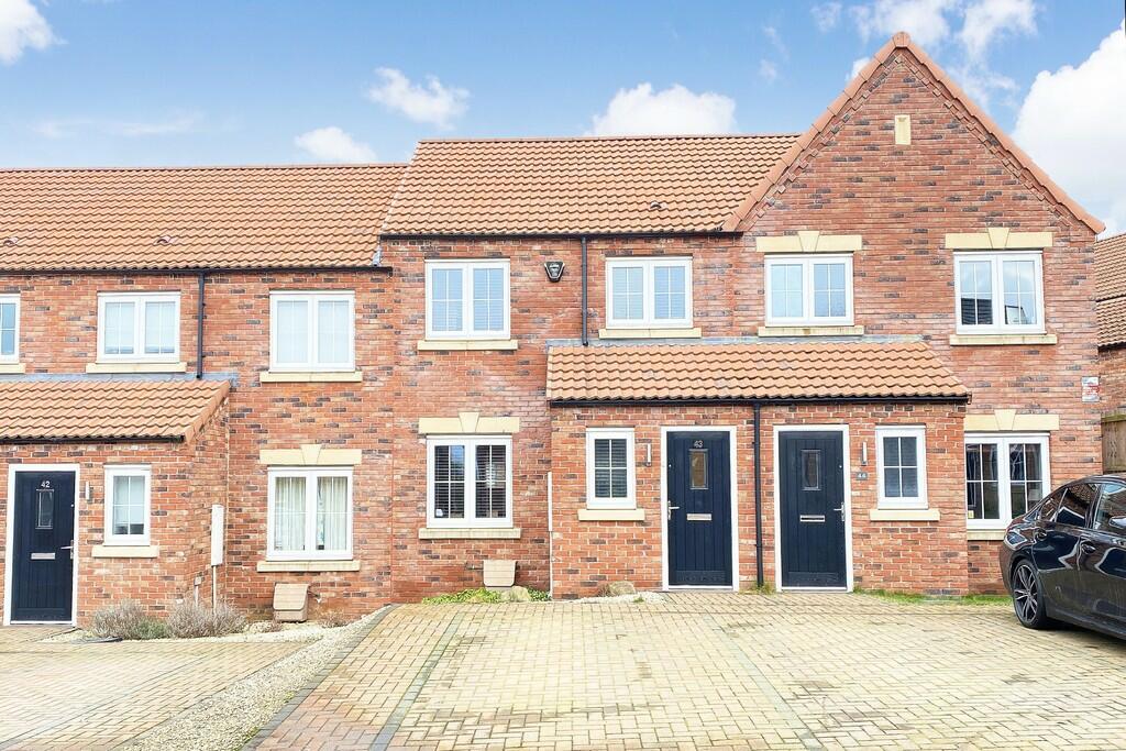 2 bedroom terraced house for sale in Smithy Close, Pannal, Harrogate, HG3