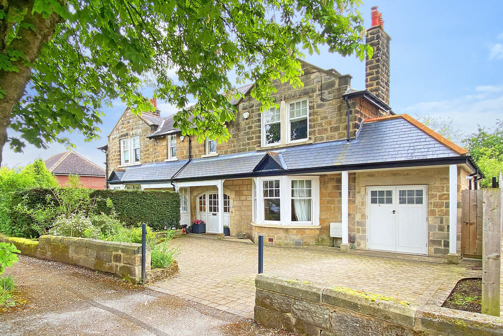 5 bedroom semidetached house for sale in Vernon Road, Harrogate, HG2