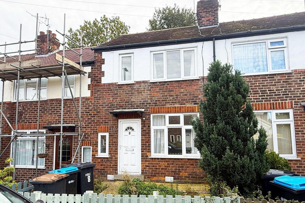 2 bedroom terraced house