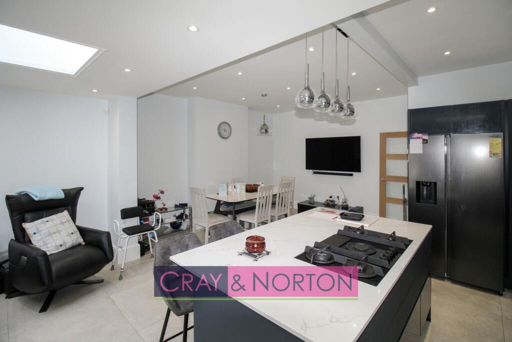 Additional property image - Bingham Road, Addiscombe, CR0