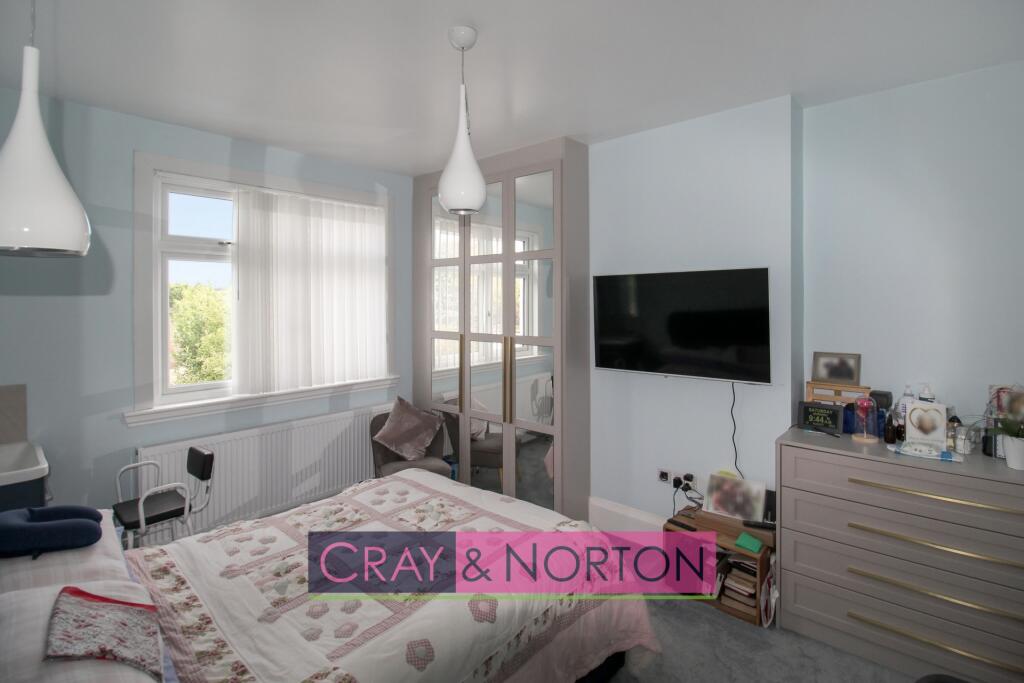 Additional property image - Bingham Road, Addiscombe, CR0