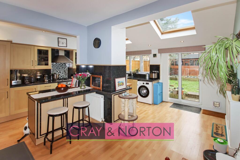 Additional property image - Addiscombe Avenue, Addiscombe, CR0