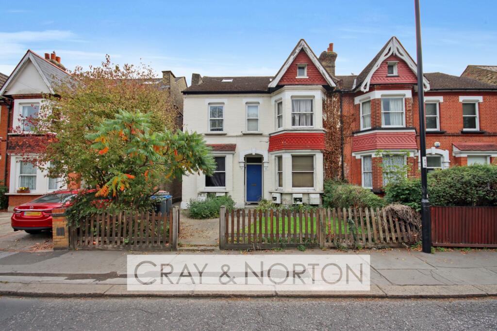 Main image of property: Woodside Green, Woodside, SE25