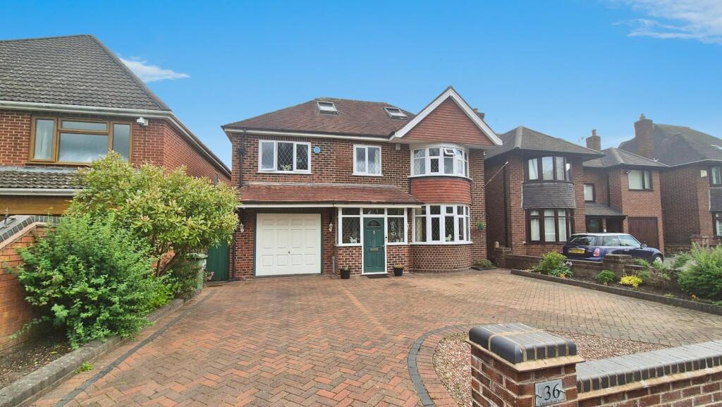 Main image of property: Chester Road North, Brownhills, Walsall, WS8 7JP