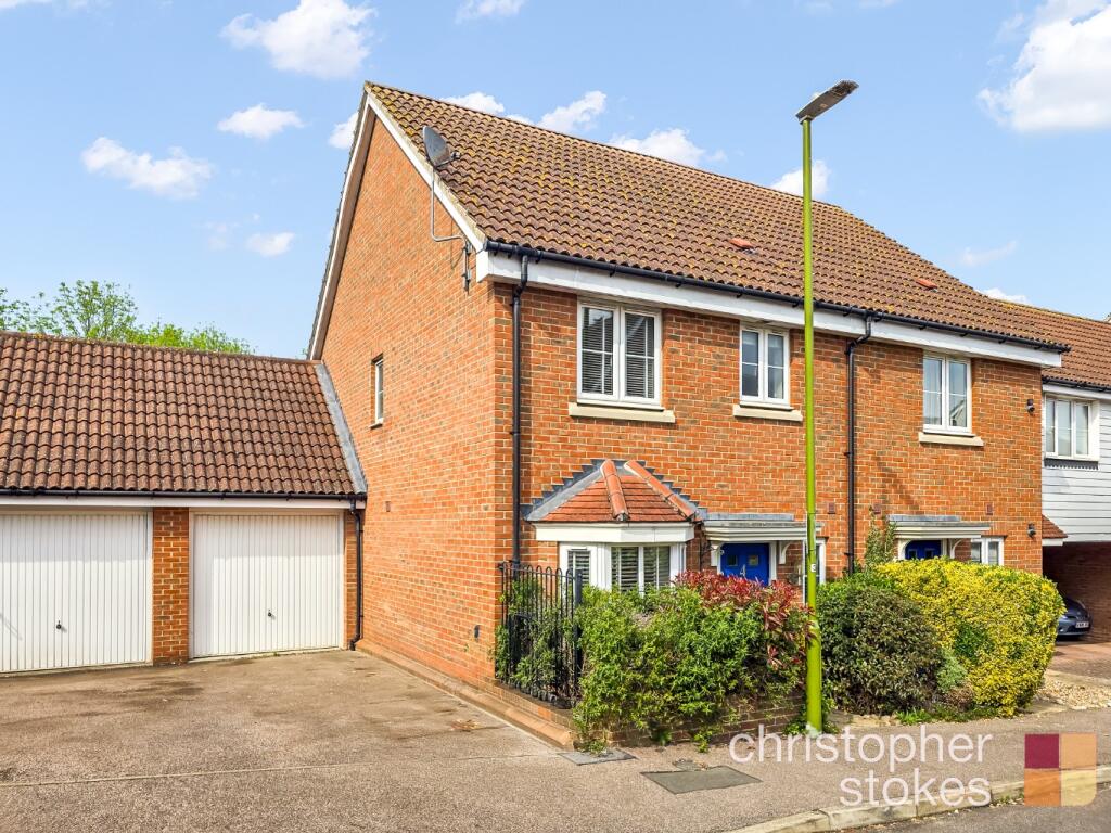 Main image of property: Aldermere Avenue, Cheshunt, Hertfordshire, EN8 0FE