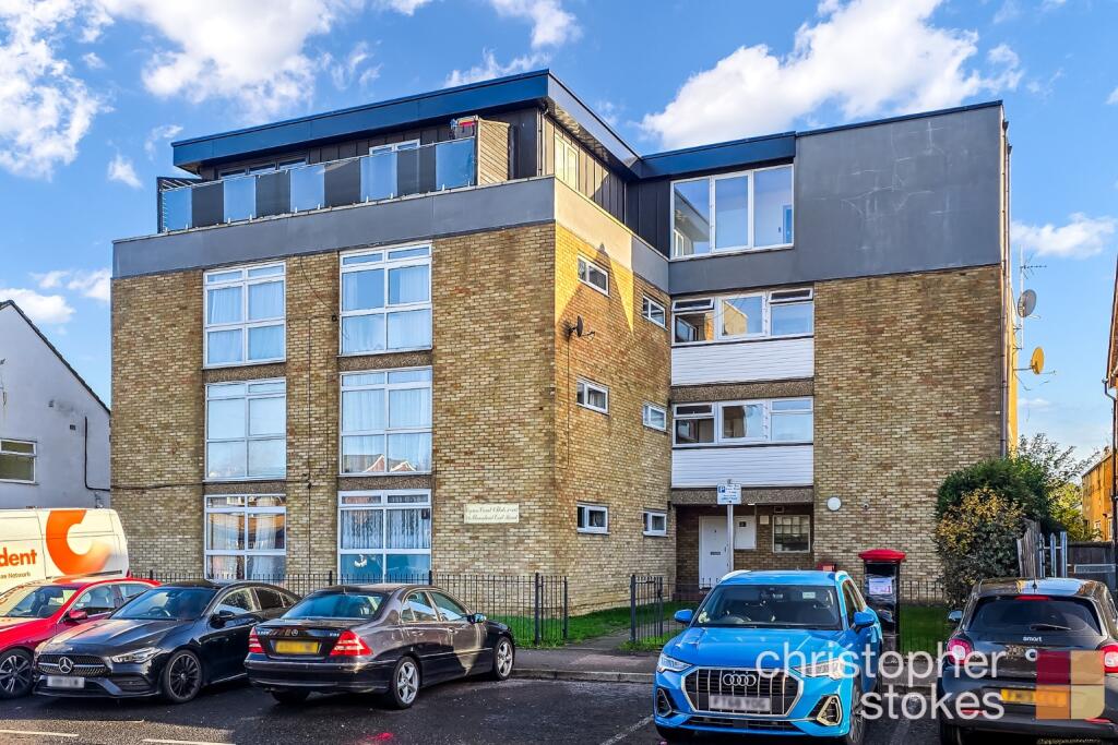 Main image of property: Byron Court, 48 Flamstead End Road, Cheshunt, Hertfordshire, EN8 0HU