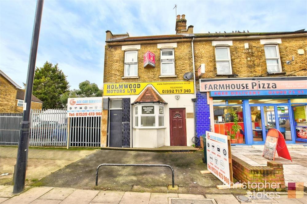 1 bedroom flat for sale in Hertford Road, Enfield, Middlesex, EN3