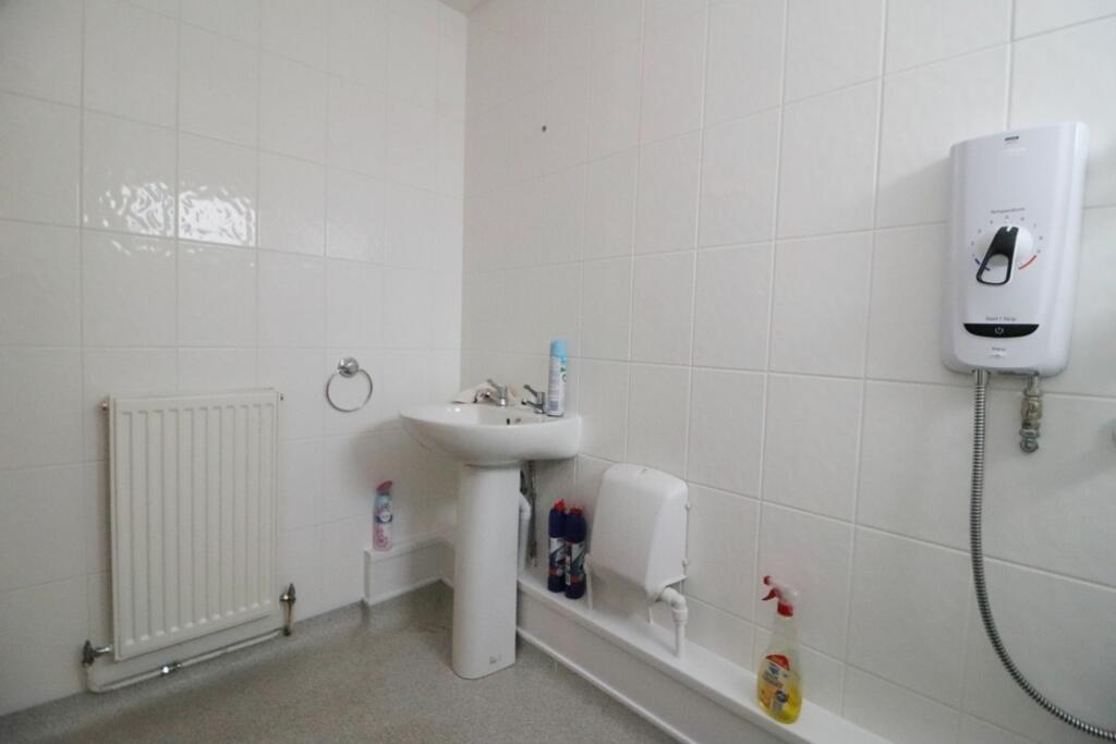 Additional property image - Waterfield Close, Bury, BL9
