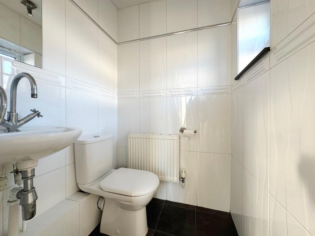 Additional property image - 2 South Close, Unsworth, Bury BL9