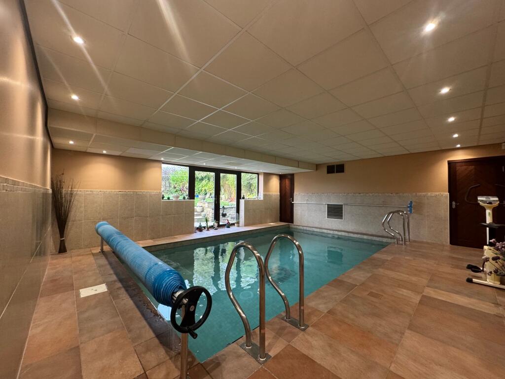 Additional property image - Chapeltown Road, Bromley Cross, BL7