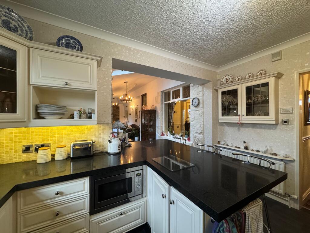 Additional property image - Chapeltown Road, Bromley Cross, BL7