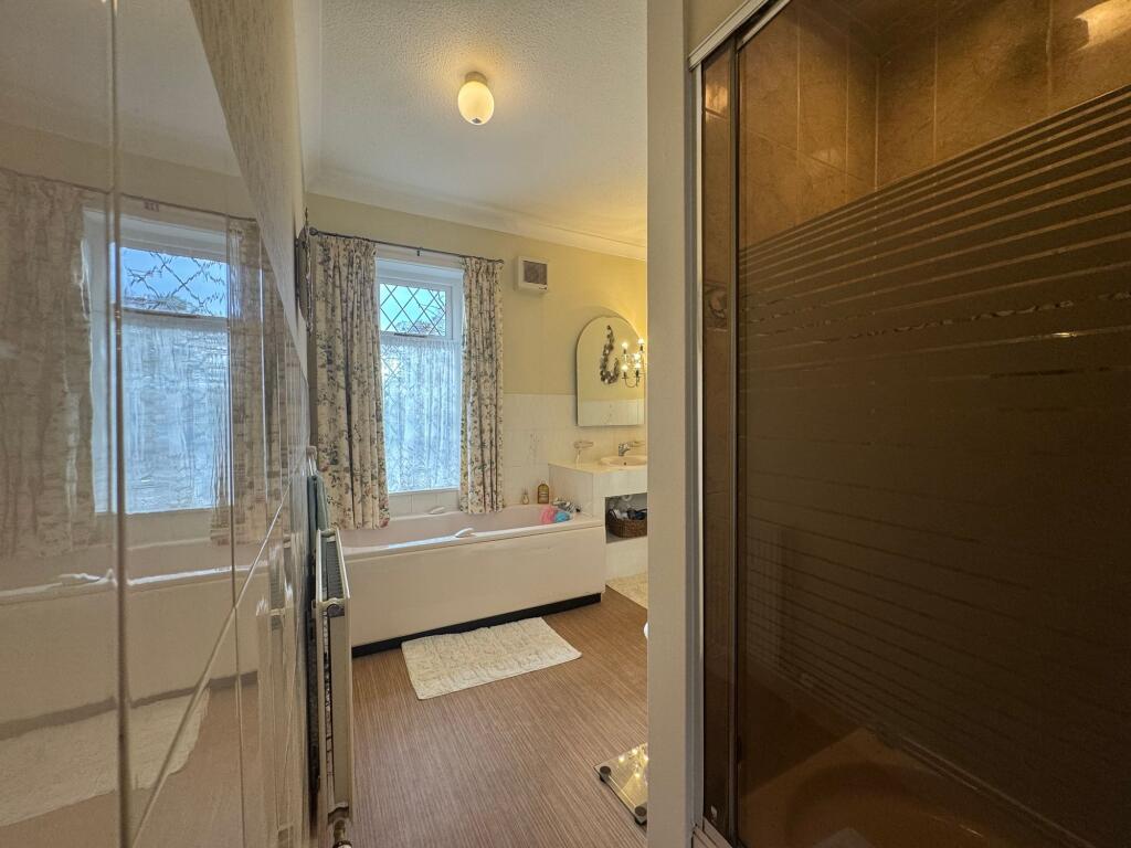 Additional property image - Chapeltown Road, Bromley Cross, BL7