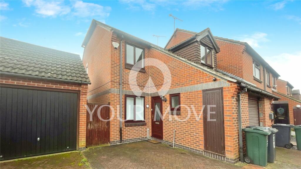 3 bedroom house for rent in Hasted Close, Greenhithe, Kent, DA9