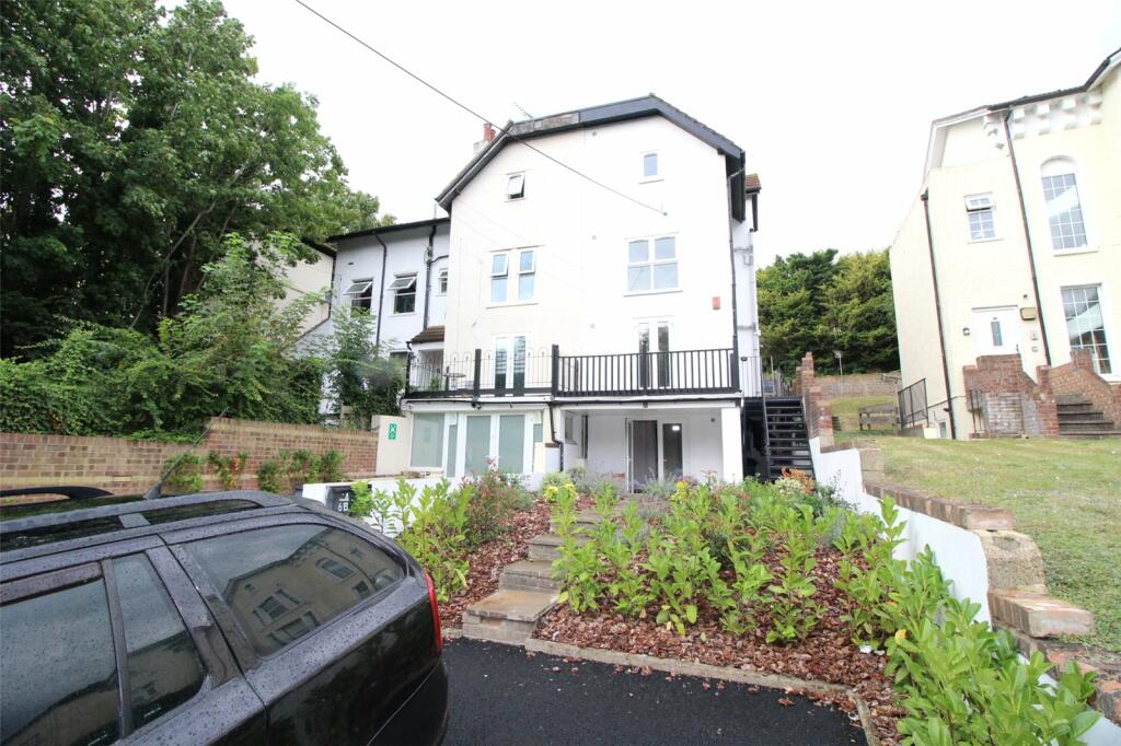 Main image of property: Cobham Terrace, Bean Road, Greenhithe, Kent, DA9