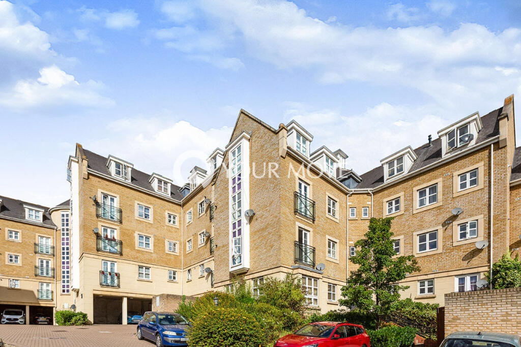 Main image of property: Sandpiper Close, Greenhithe, Kent, DA9
