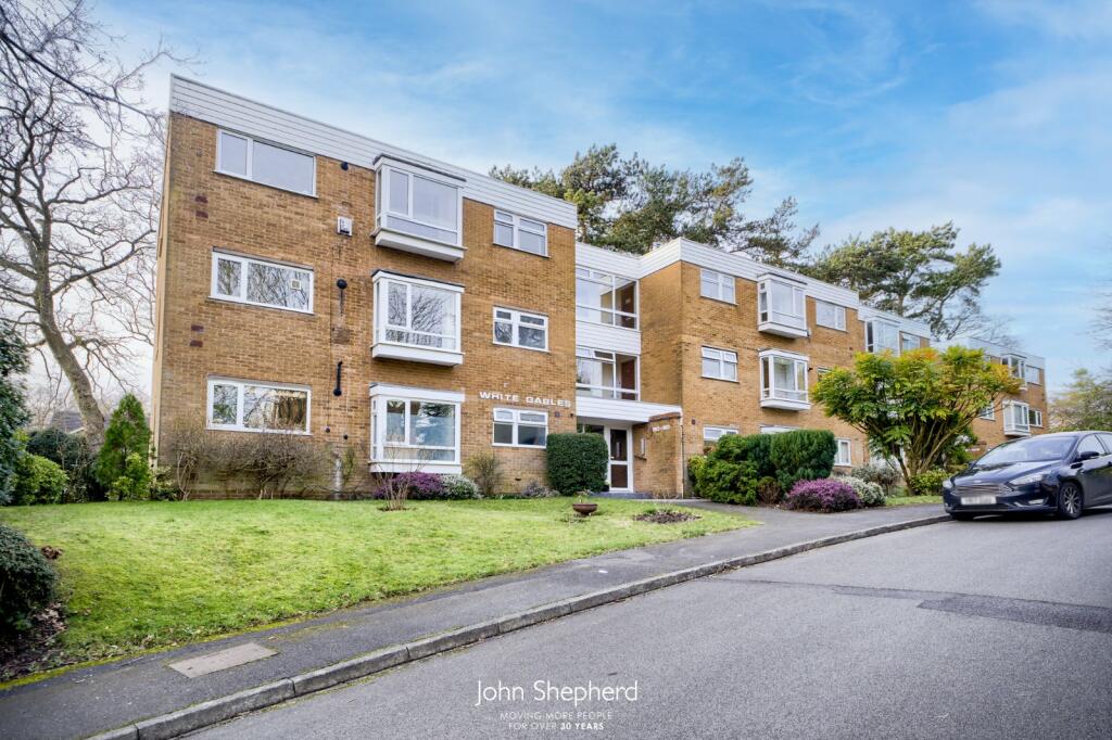 2 bedroom flat for sale in White House Way, Solihull, West Midlands, B91