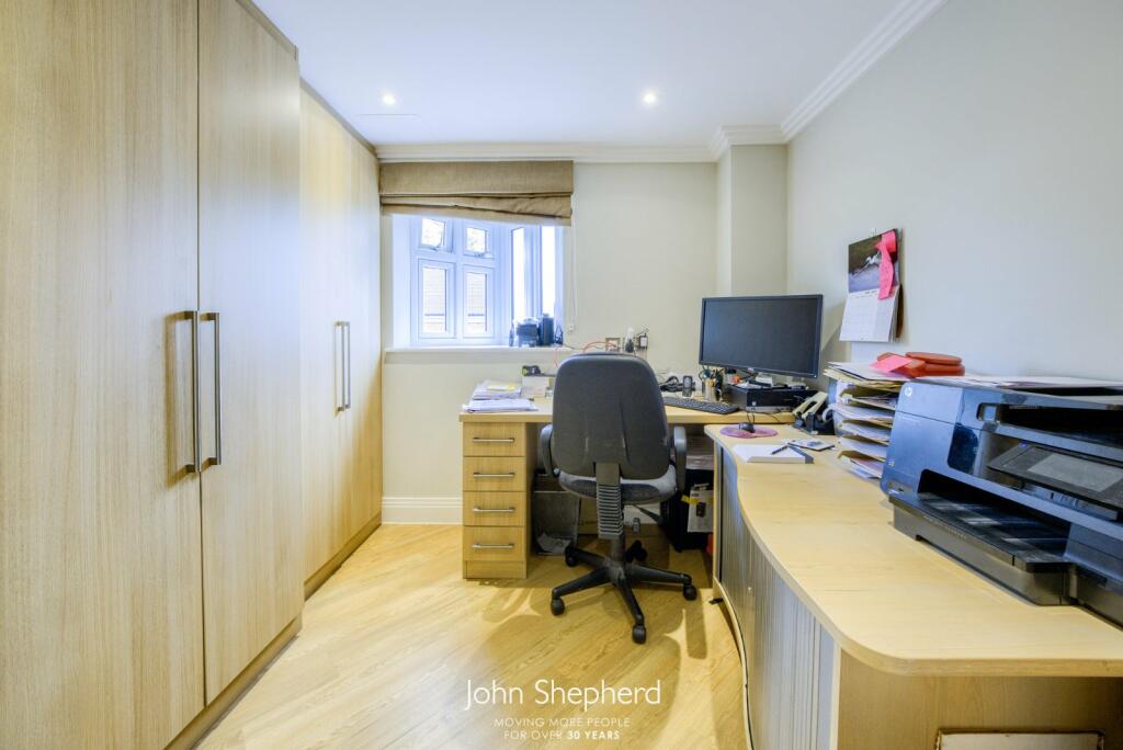 Additional property image - Whitefields Road, Solihull, West Midlands, B91