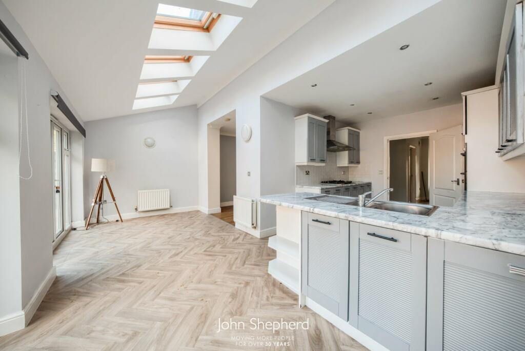 Additional property image - Hampton Lane, Catherine-de-Barnes, Solihull, West Midlands, B91