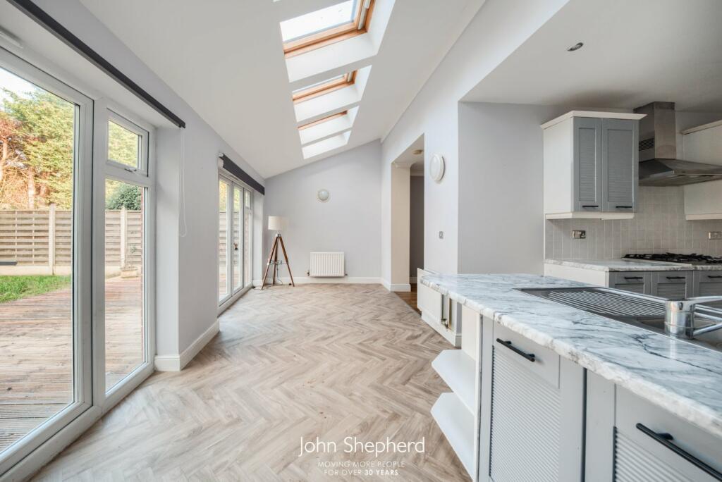 Additional property image - Hampton Lane, Catherine-de-Barnes, Solihull, West Midlands, B91