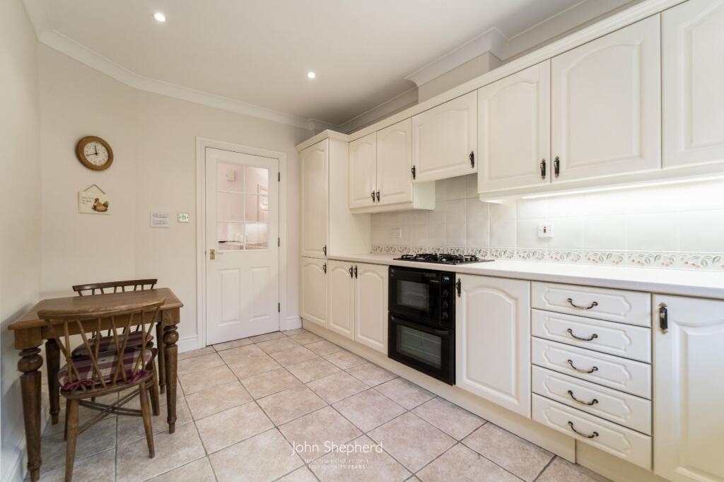 Additional property image - Hampton Lane, Solihull, West Midlands, B91