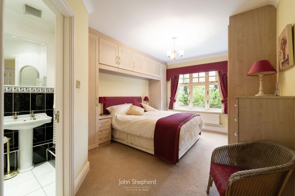 Additional property image - Hampton Lane, Solihull, West Midlands, B91