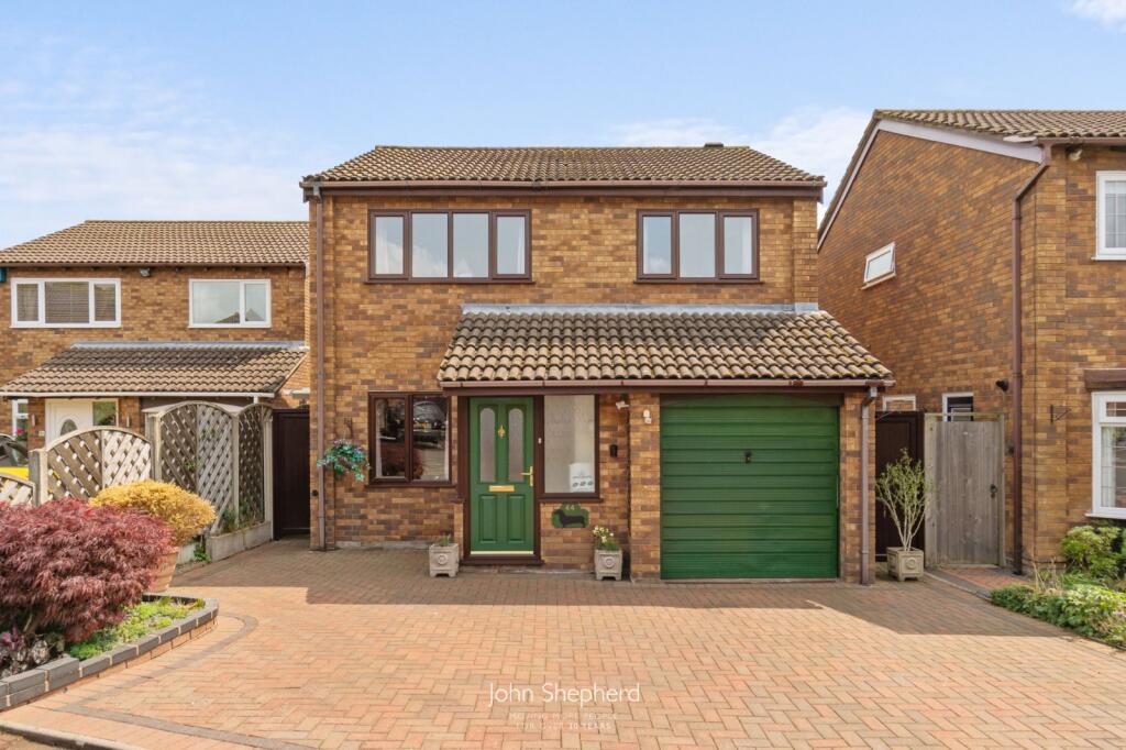 Main image of property: Eastbury Drive, Solihull, West Midlands, B92